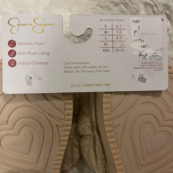 Jessica Simpson Tan Fluffy Slippers women’s size 7-8 Medium - Picture 5 of 5